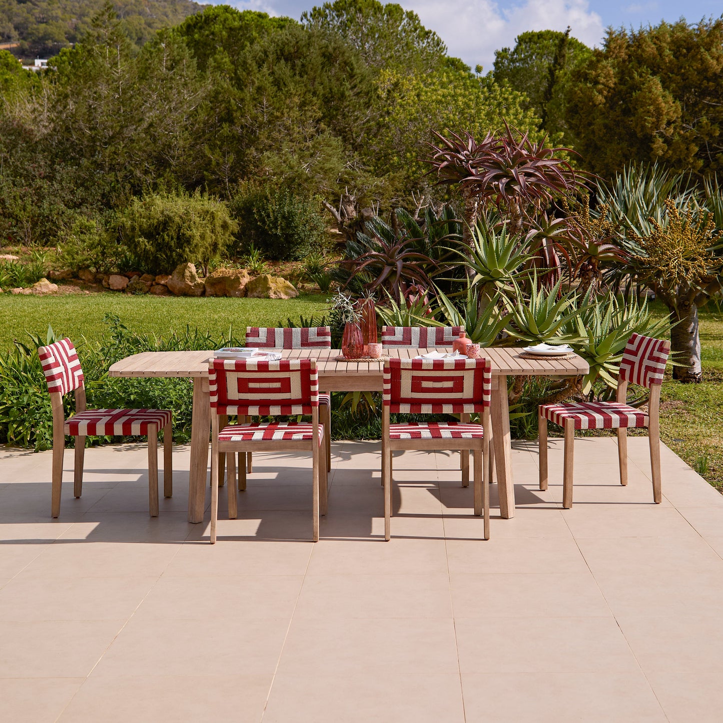 Saffron 6 Seater Extending Wooden Garden Dining Set with Saffron Paprika/Beige Chairs - Laura James