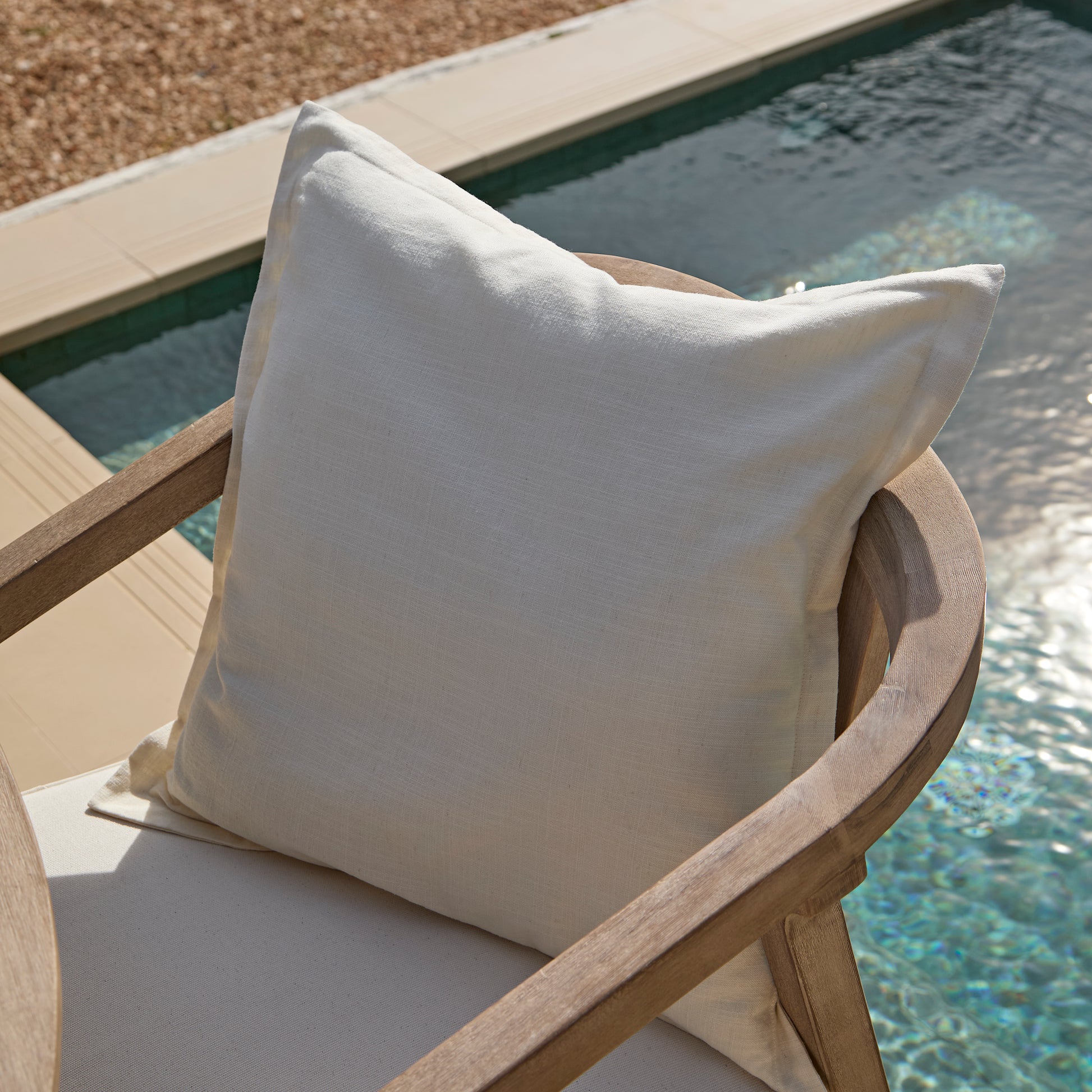 Shiro 4 Seater Round Wooden Garden Dining Set with Shiro Dining Chairs - 120cm - Laura James