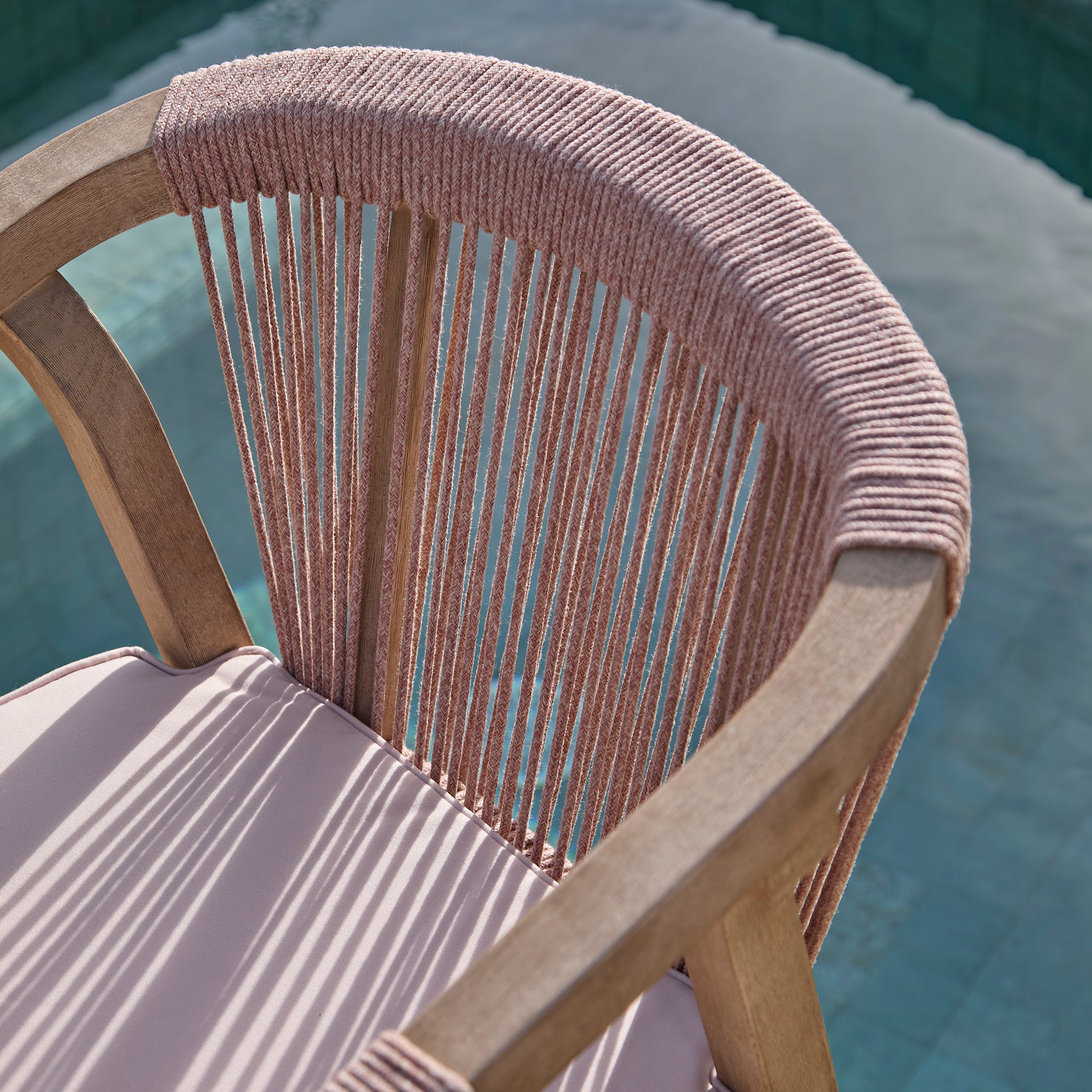 Shiro 4 Seater Round Wooden Garden Dining Set with Shiro Pink Rope Dining Chairs - 120cm - Laura James