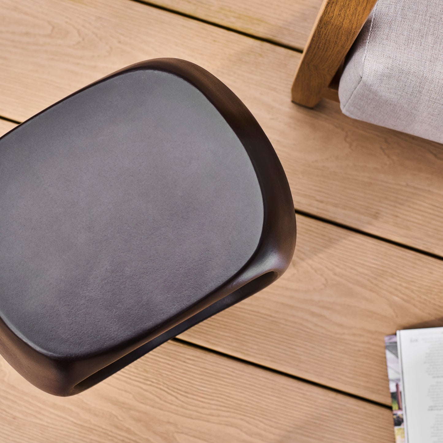 Sohan Concrete Garden Side Table - Lava Black