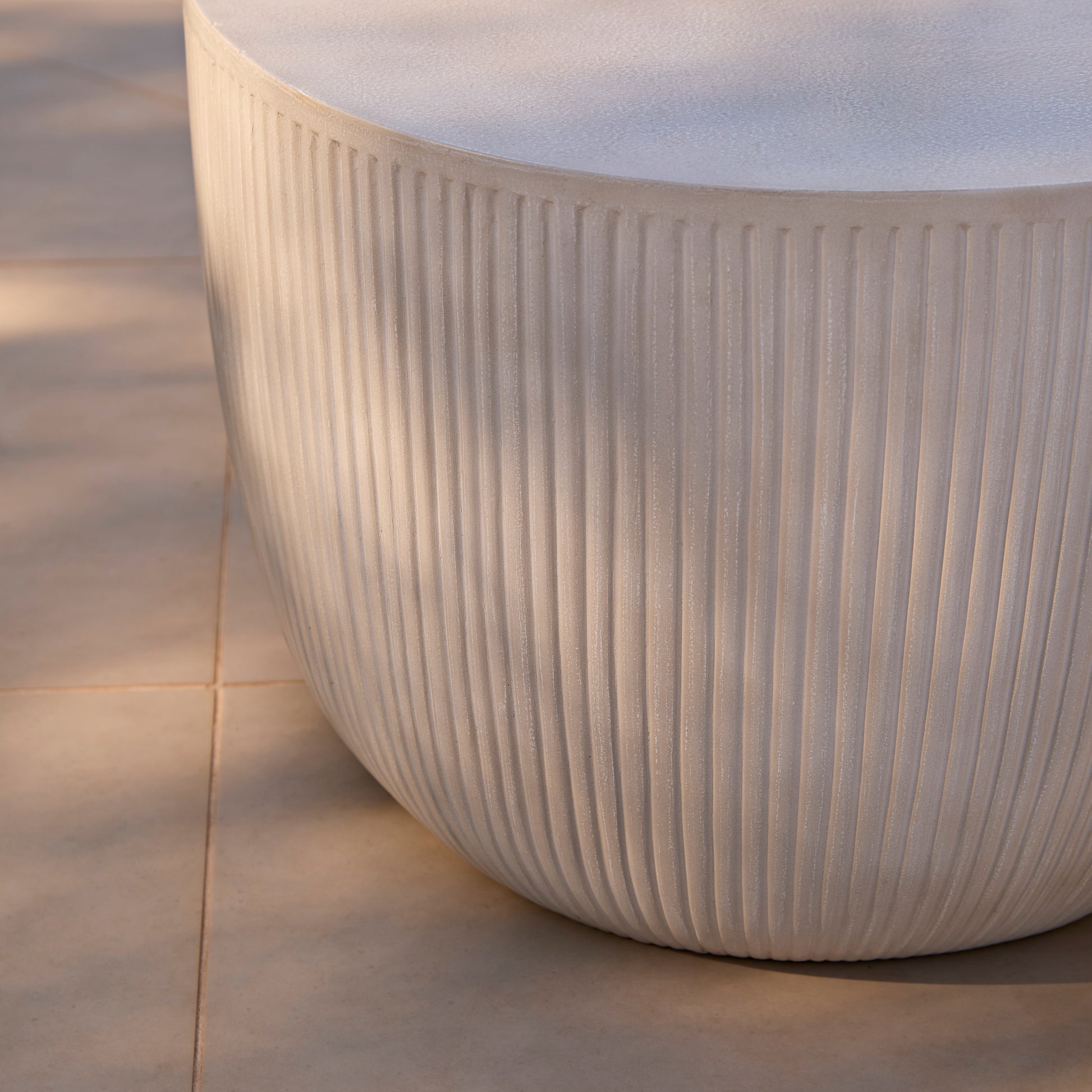 Sohan Kidney Garden Coffee Table - Sand - 84cm - Laura James
