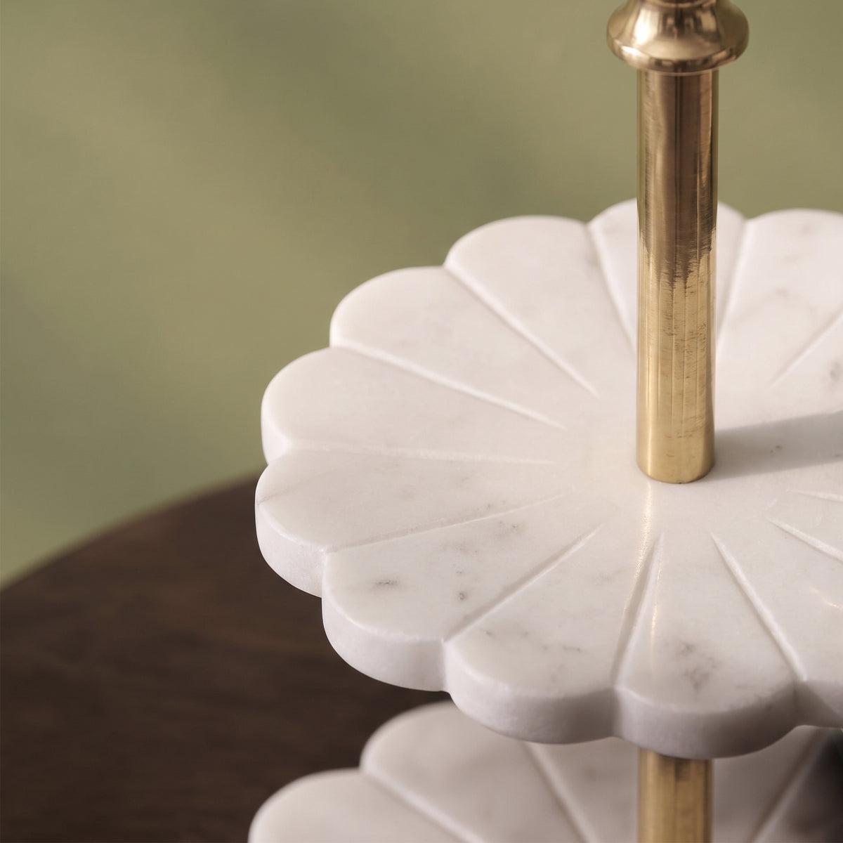 Tiree 23cm Jewellery Stand - White Marble