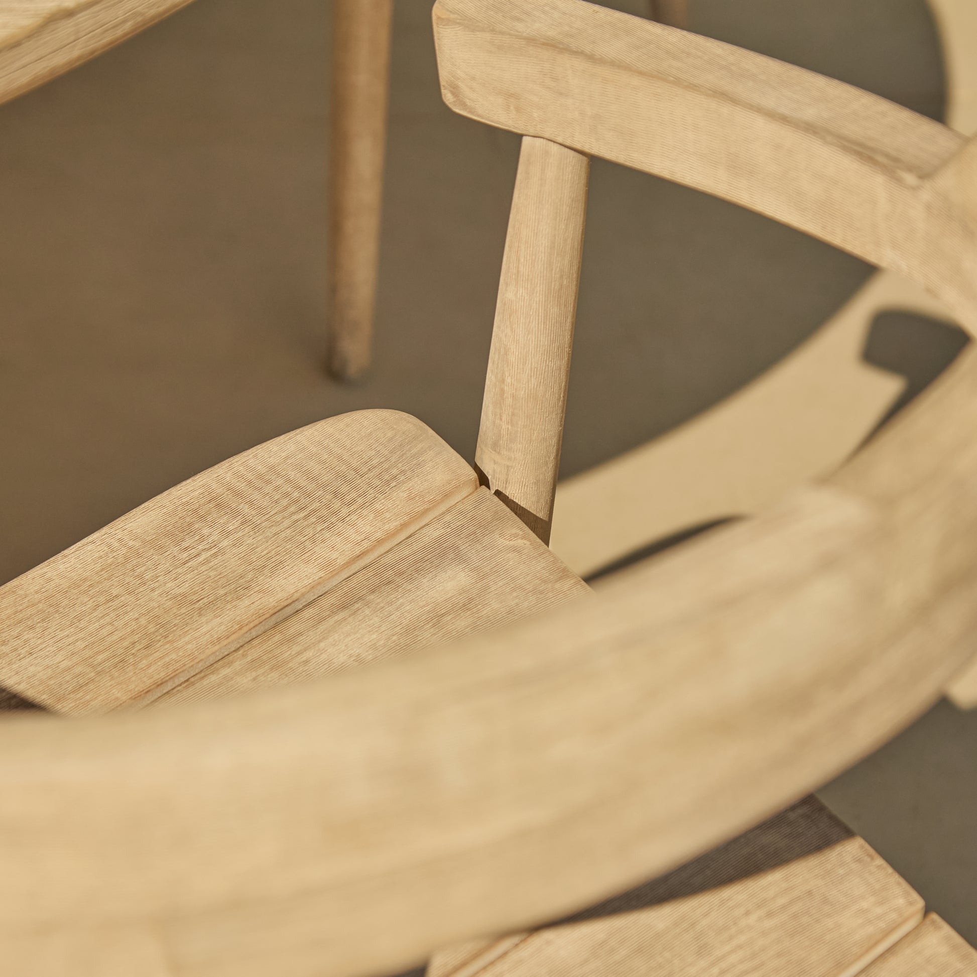 Willow 4 Seater Round Garden Dining Set with Elowen Chairs - Laura James