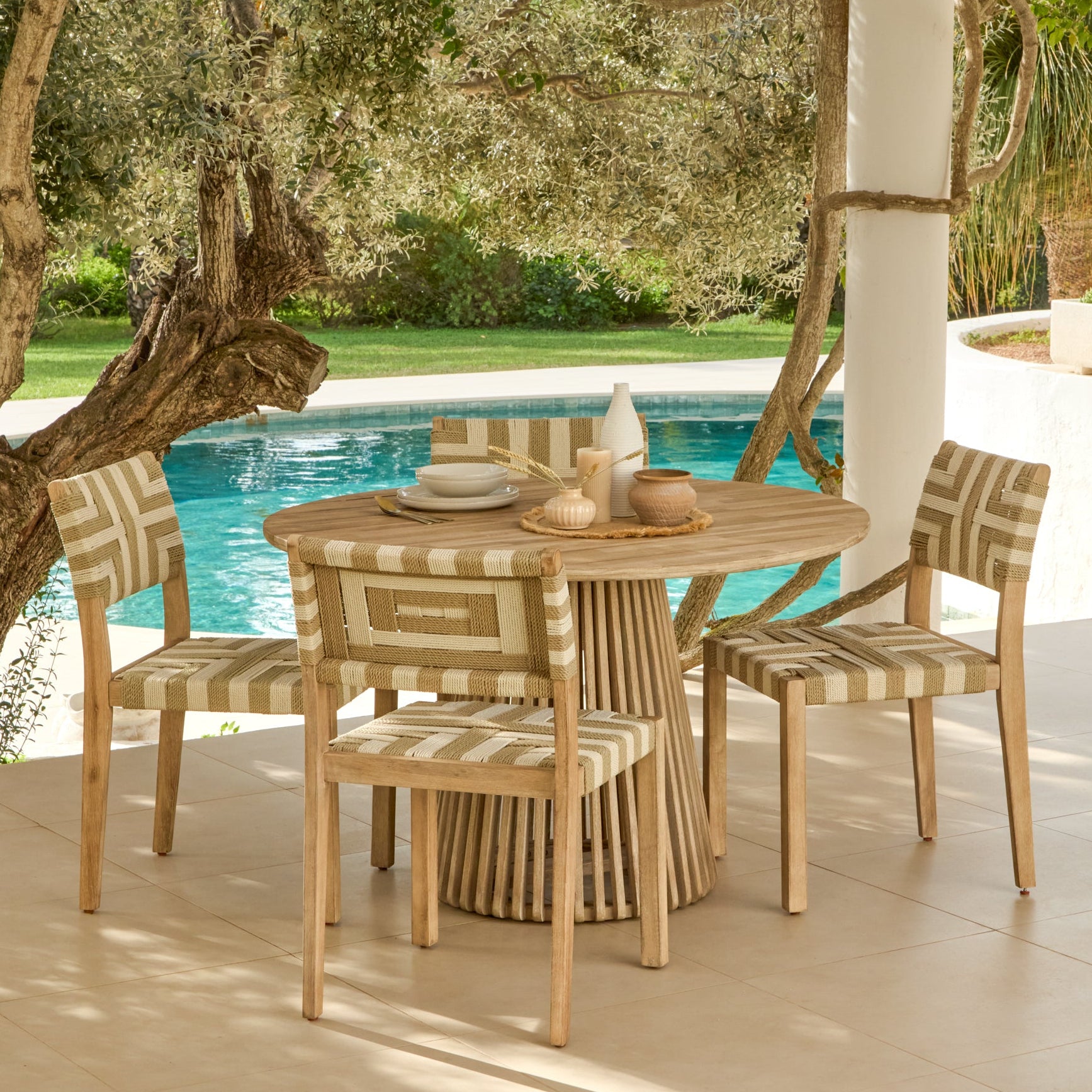 Willow 4 Seater Wooden Brushed Light Acacia Round Dining Set with Saffron Natural and Beige Chairs - Laura James