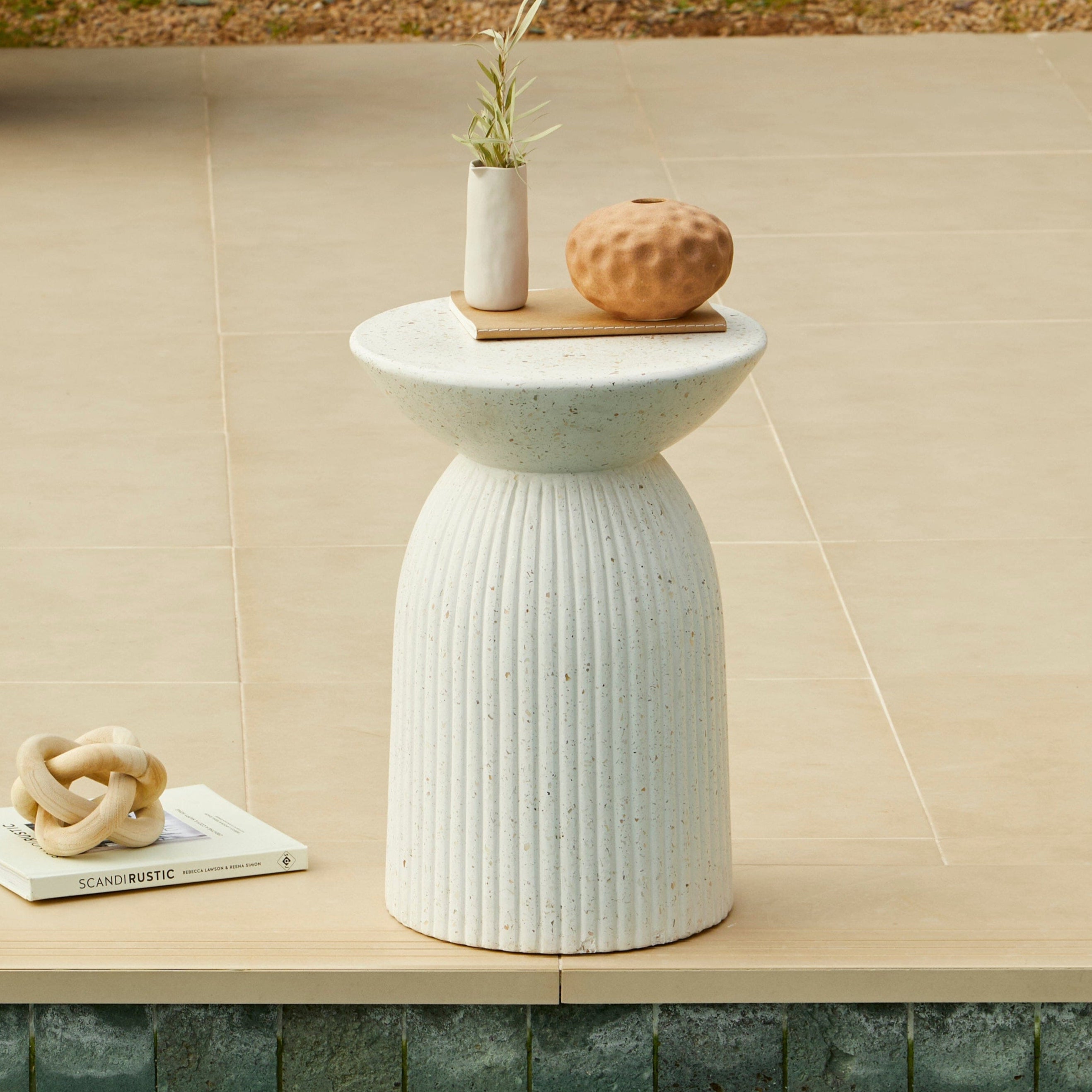 Zaliki Concrete Round Garden Side Table - Pearl Terrazzo – Laura James