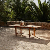 Aspen 8 Seater Wooden Extendable Garden Dining Set with Cushions - Premium Grey LED Parasol - Laura James