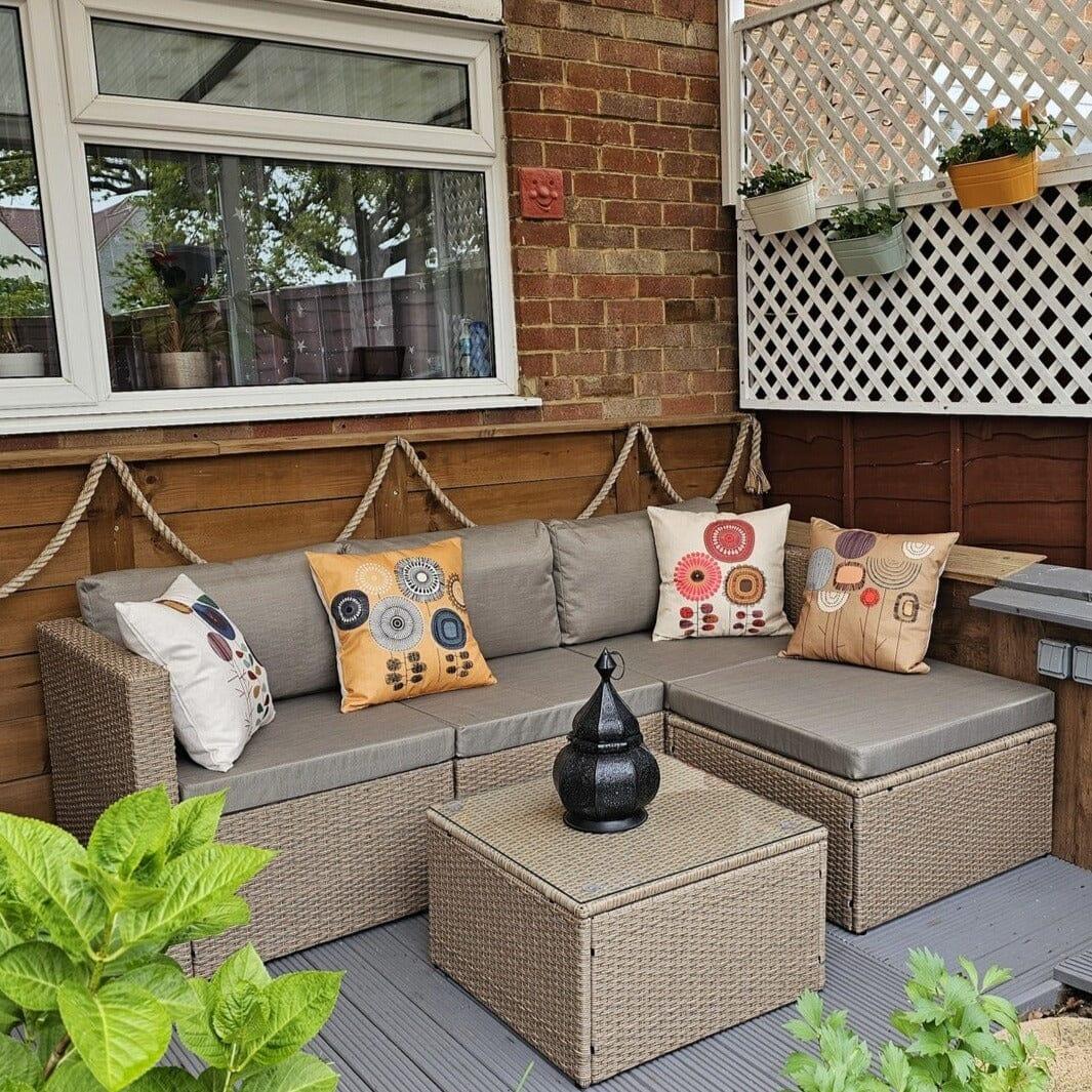 Weston 4 Seater Rattan Garden Corner Sofa Set with Grey Lean Over Parasol - Natural Weave