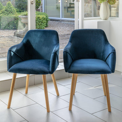 Ella 160cm Pale Oak Dining Table Set - 6 Seater - 4 Freya Dining Chairs with 2 Freya Armchairs - Ink Blue with Pale Oak Legs