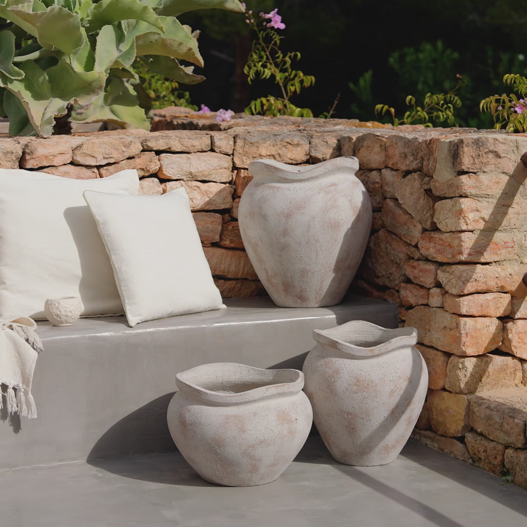 Tomar Plant Pots - White - COLLECTION - Laura James