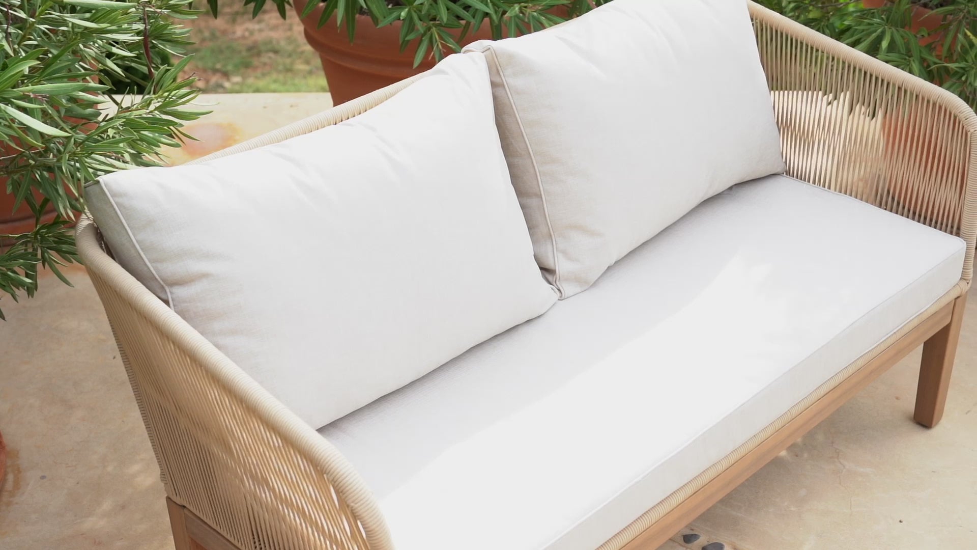 Eaden Conversation Set - Natural - Laura James