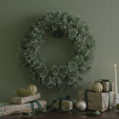 Sel 63cm Fir Wreath with LED Lights - Laura James 