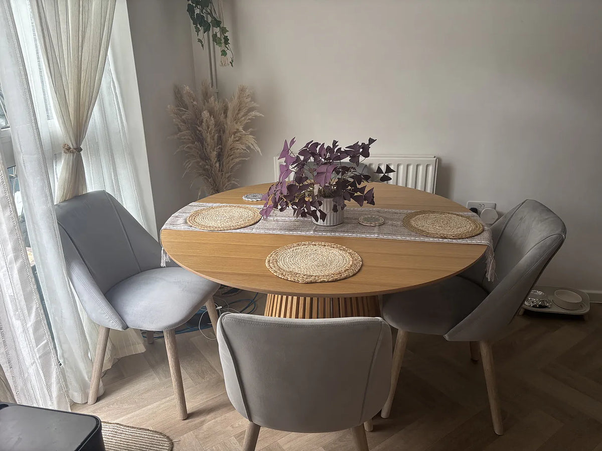 Willow Pale Oak  Dining Table Set - 4 Seater - Freya Grey Dining Chairs - Whitewash Legs