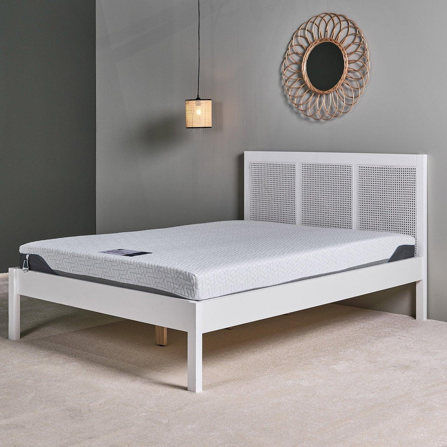Charlie double bed - white - Laura James