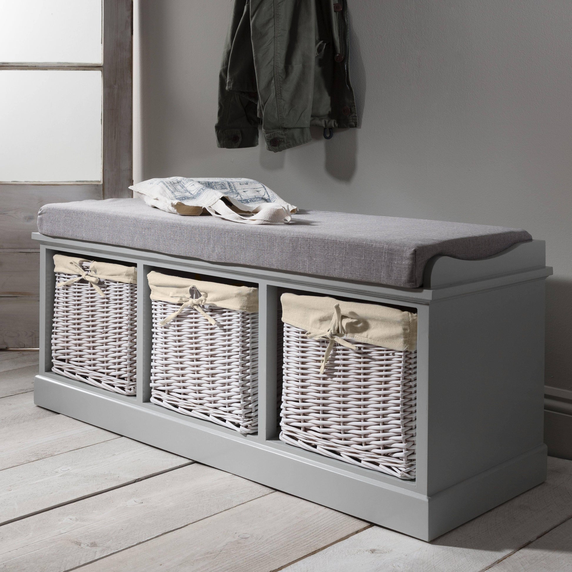 Outlet – Fyfield Hallway Shoe Storage Bench with cushion - Laura James