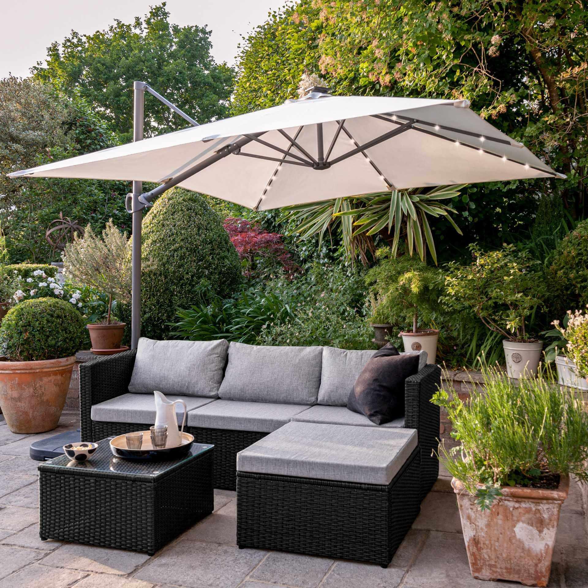 Weston 4 Seater Rattan Garden Corner Sofa Set Cream LED Premium Cantilever Parasol & Base Weave